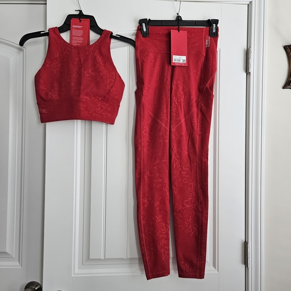 lululemon athletica Pants - Lululemon X Barry Collab Outfit